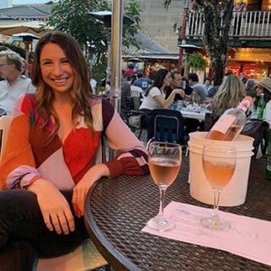 Meet your Posher, Emily